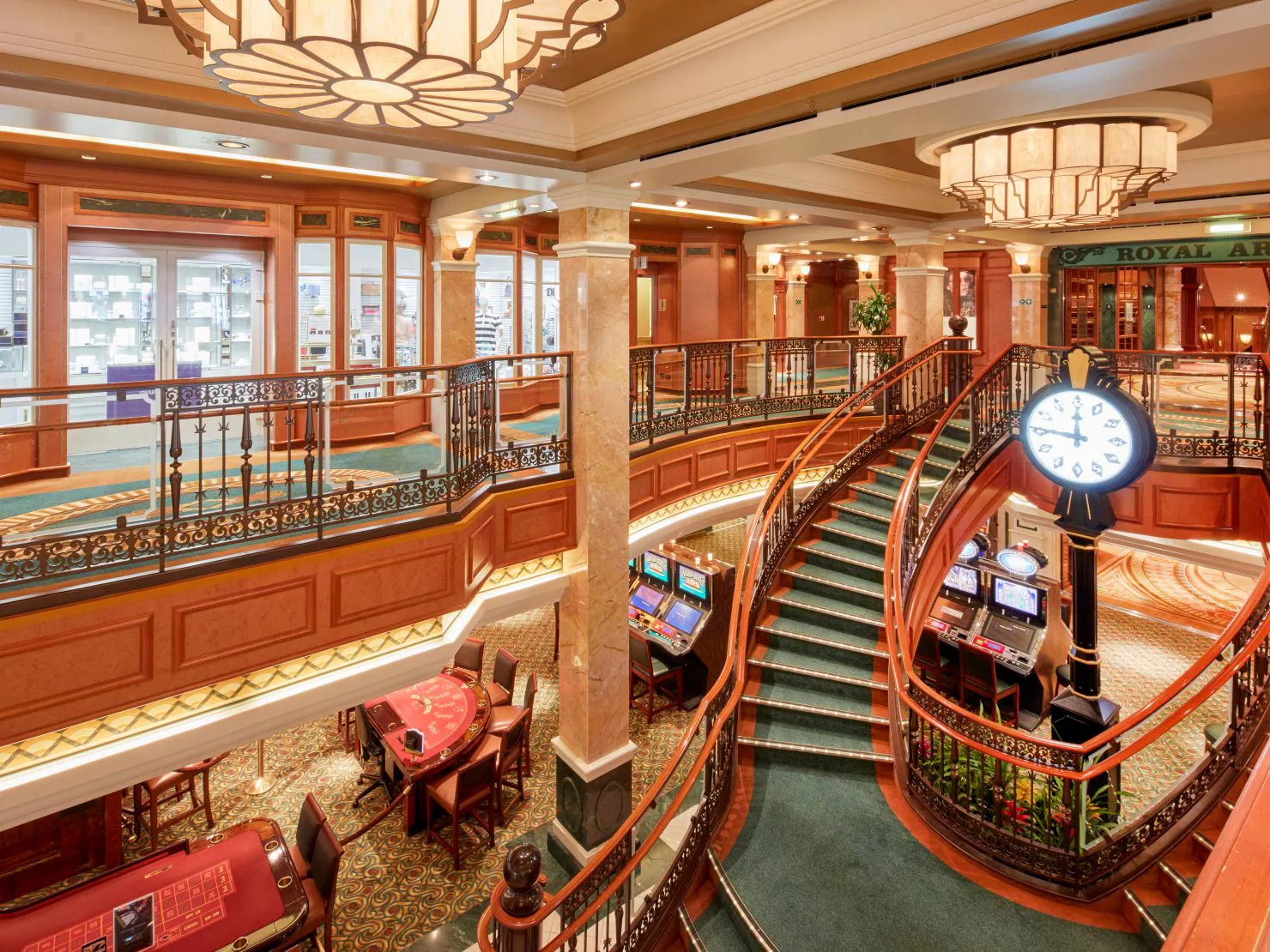 The Royal Arcade on Queen Elizabeth