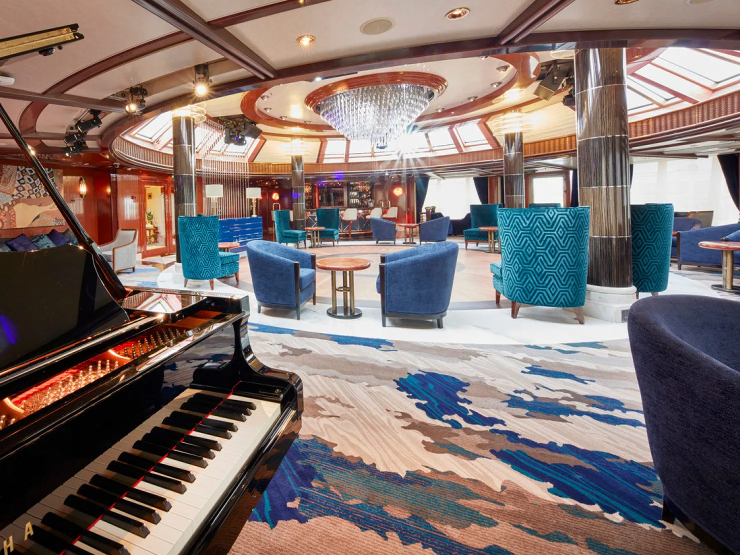 Yacht Club on Queen Victoria